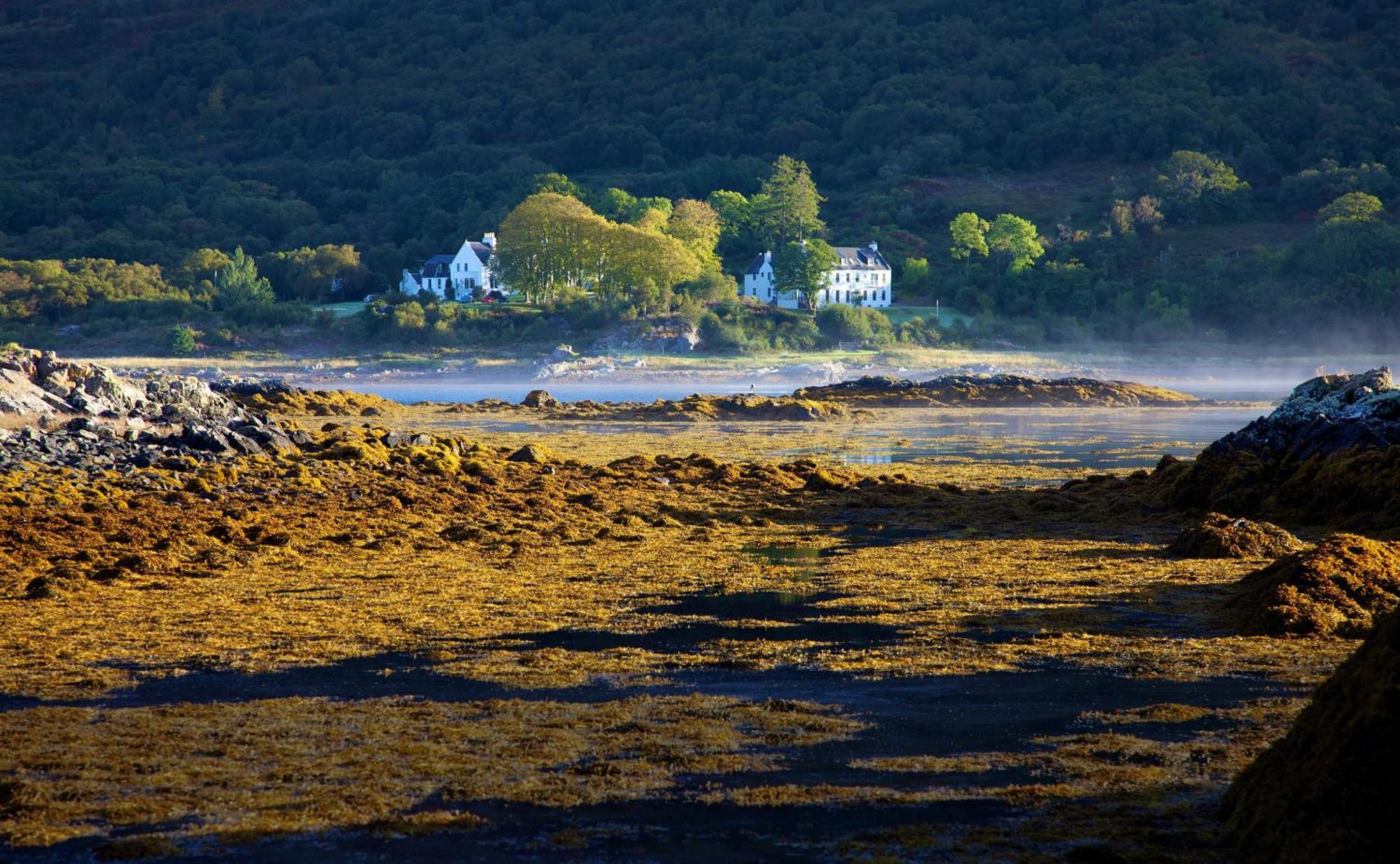 キンロック　ロッジ　ホテル　アンド　レストラン Kinloch エクステリア 写真